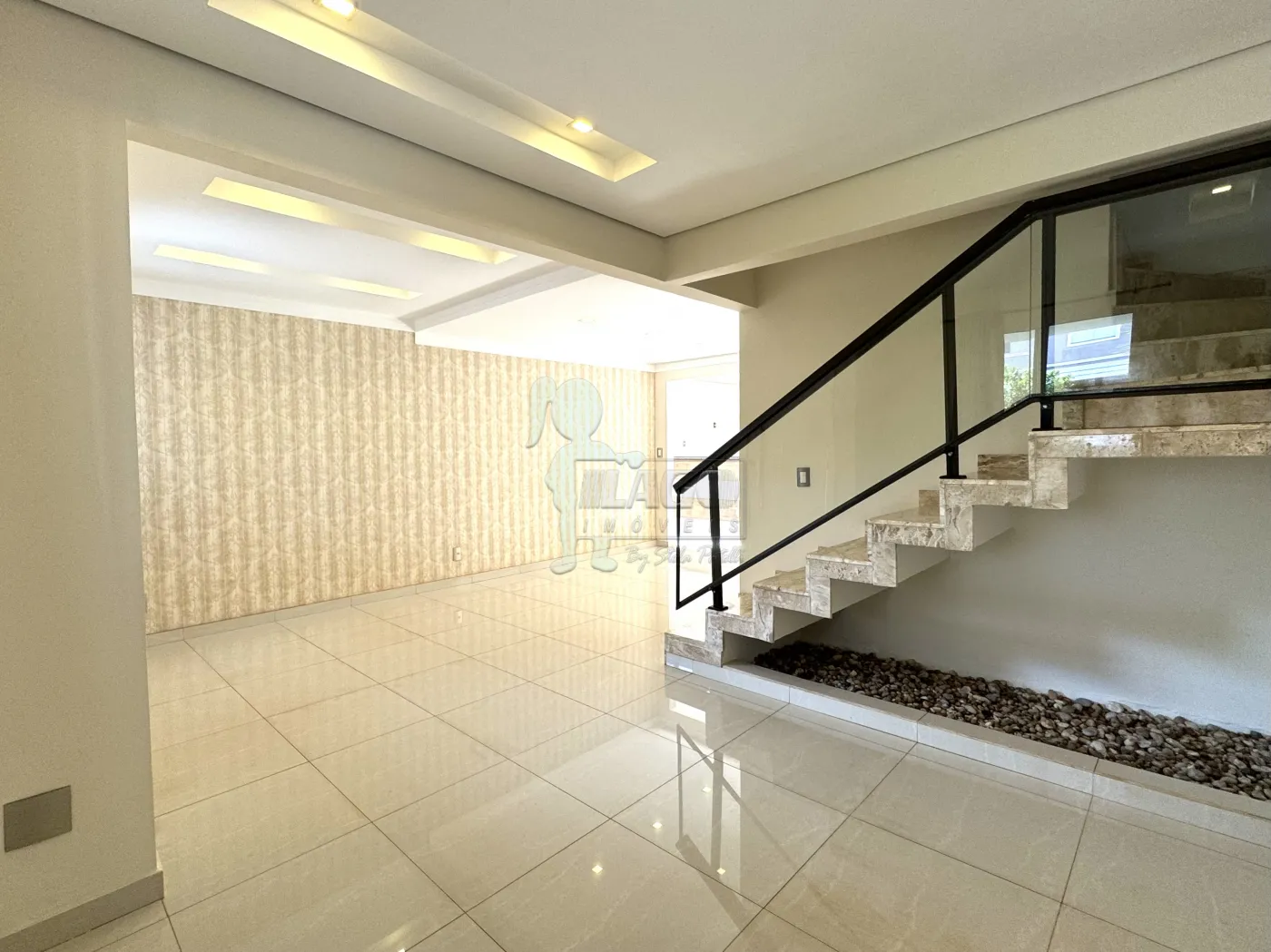 Alugar Casa condom&iacute;nio / Sobrado em Ribeir&atilde;o Preto R$ 4.250,00 - Foto 3