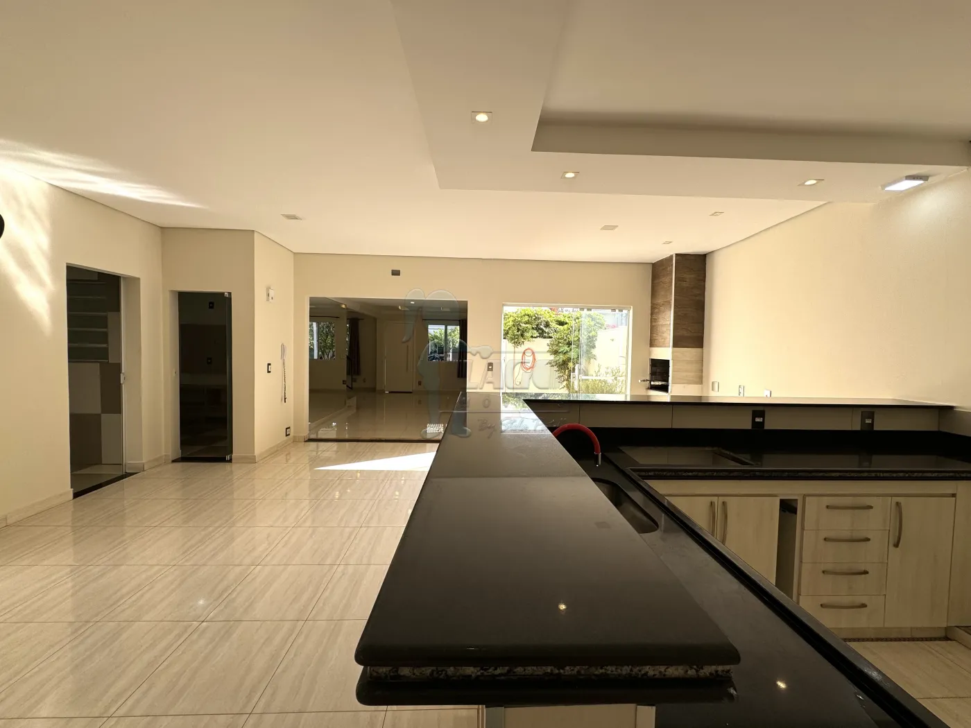 Alugar Casa condom&iacute;nio / Sobrado em Ribeir&atilde;o Preto R$ 4.250,00 - Foto 14