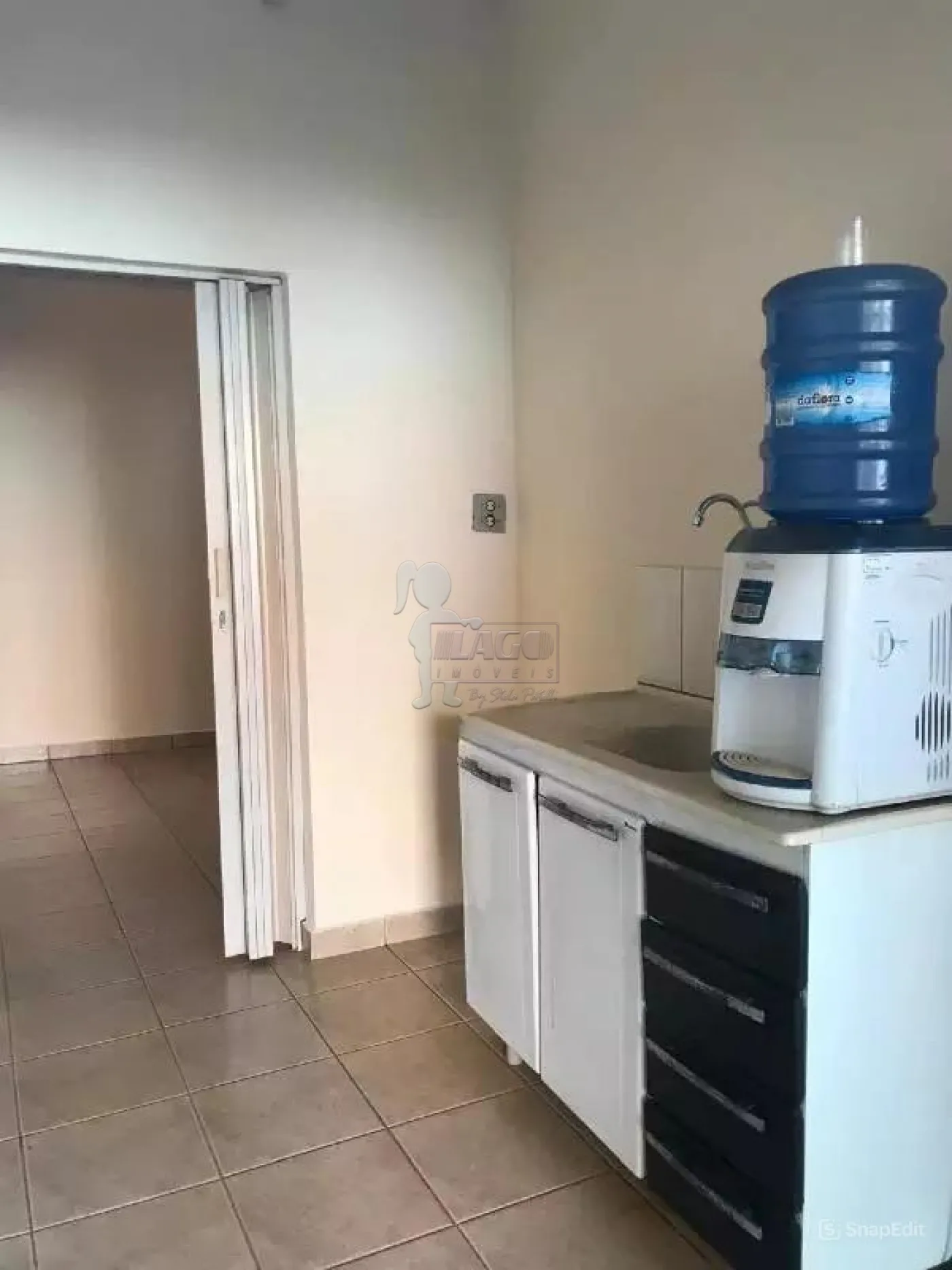 Alugar Casa / Padr&atilde;o em Ribeir&atilde;o Preto R$ 2.400,00 - Foto 4