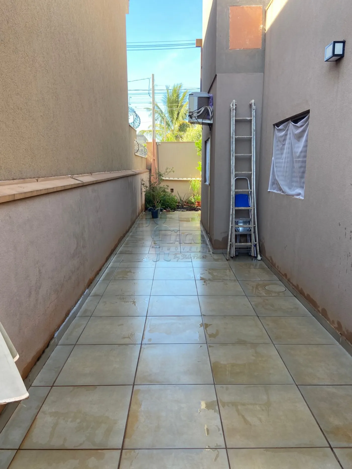 Comprar Casa / Padr&atilde;o em Ribeir&atilde;o Preto R$ 530.000,00 - Foto 2