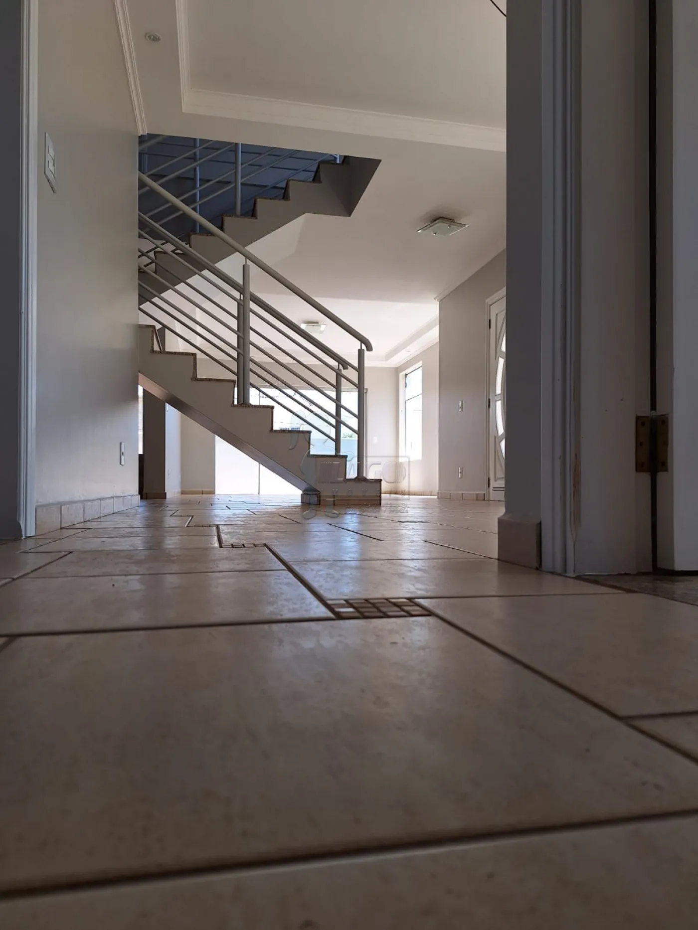 Alugar Casa condom&iacute;nio / Padr&atilde;o em Bonfim Paulista R$ 10.000,00 - Foto 1