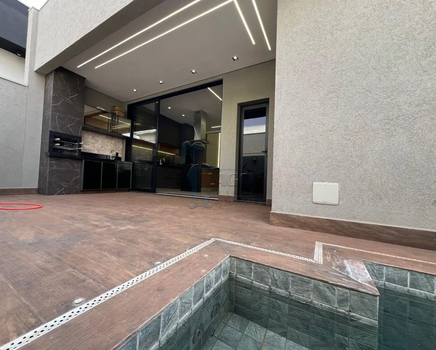 Comprar Casa condom&iacute;nio / Padr&atilde;o em Bonfim Paulista R$ 1.170.000,00 - Foto 1