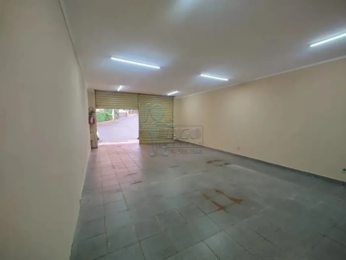 Alugar Comercial padr&atilde;o / Loja em Ribeir&atilde;o Preto R$ 2.300,00 - Foto 1