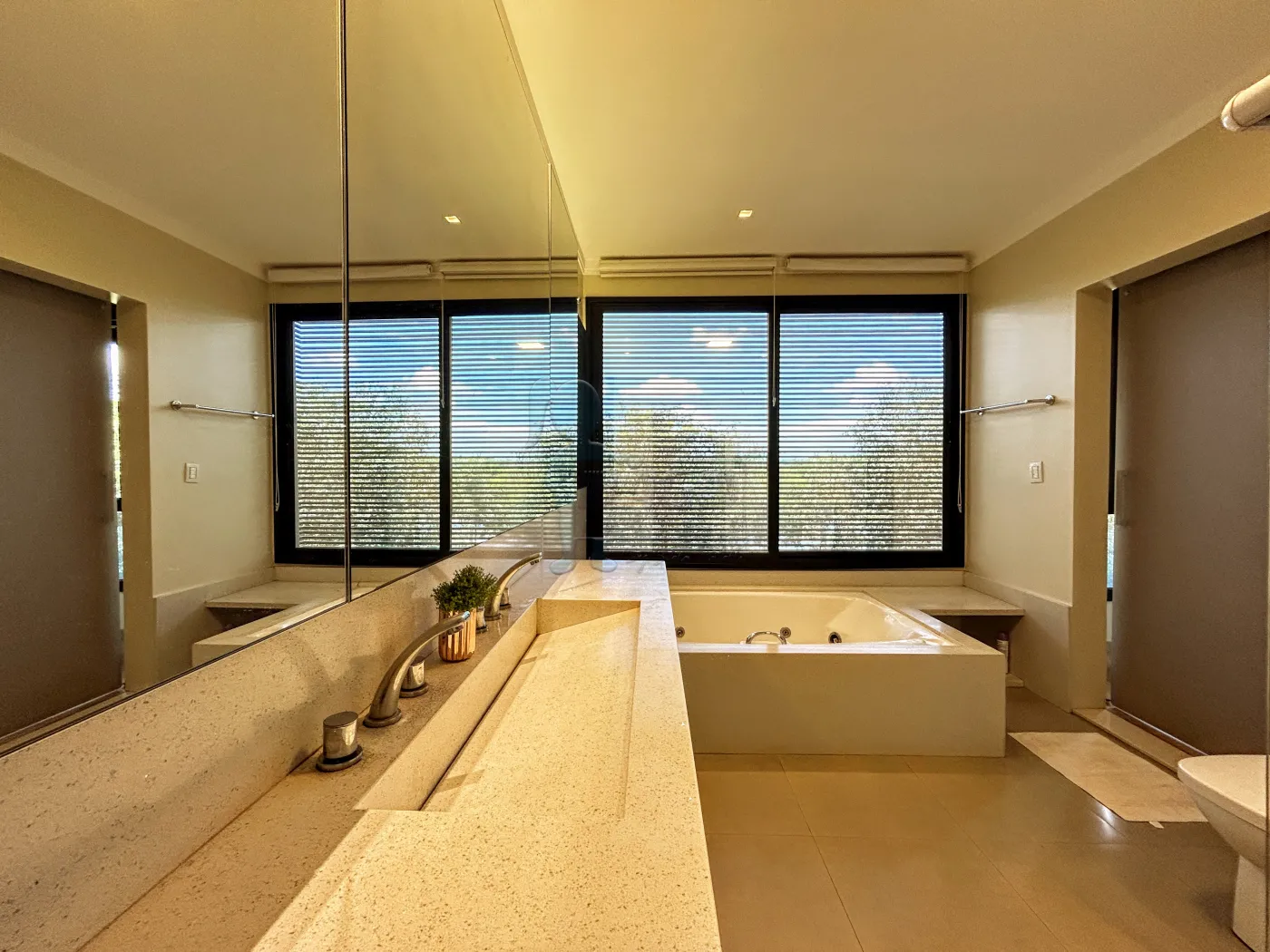 Alugar Casa condom&iacute;nio / Sobrado em Bonfim Paulista R$ 13.000,00 - Foto 32