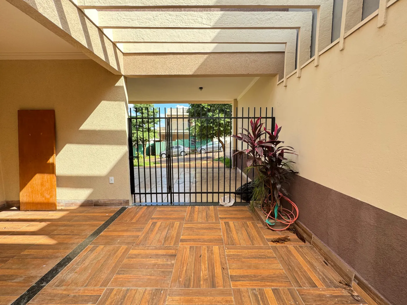 Alugar Casa condom&iacute;nio / Padr&atilde;o em Bonfim Paulista R$ 4.500,00 - Foto 5