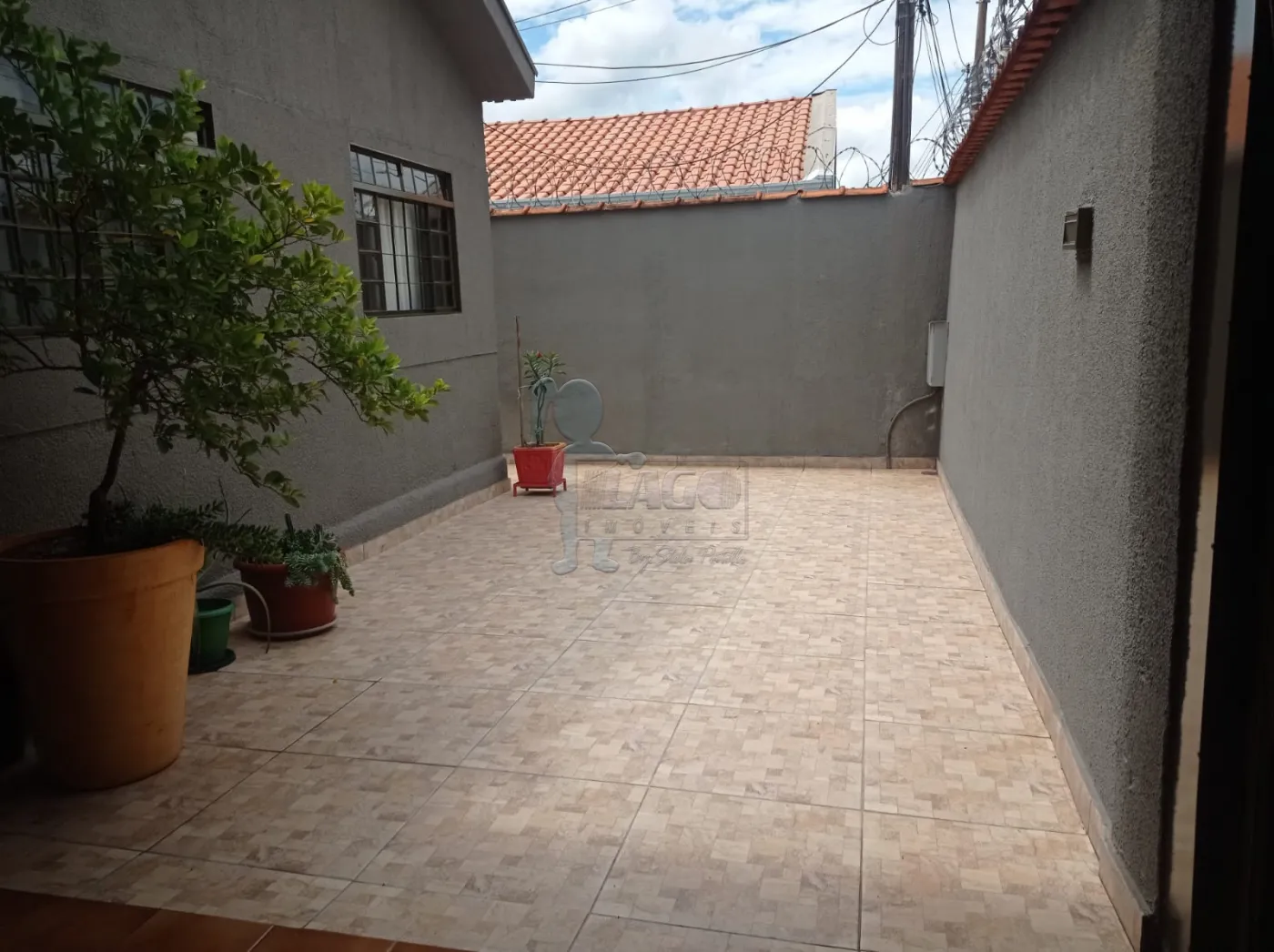 Comprar Casa / Padr&atilde;o em Ribeir&atilde;o Preto R$ 375.000,00 - Foto 5