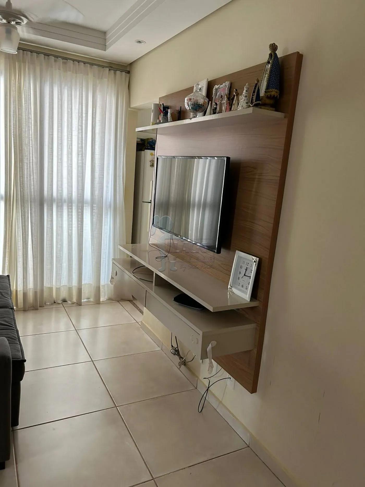 Comprar Apartamento / Padr&atilde;o em Bonfim Paulista R$ 260.000,00 - Foto 2
