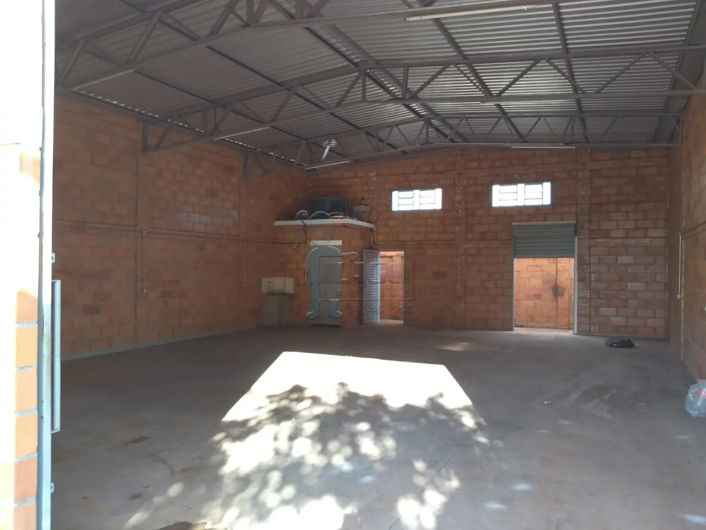 Alugar Comercial padr&atilde;o / Galp&atilde;o - Armaz&eacute;m em Ribeir&atilde;o Preto R$ 4.000,00 - Foto 1