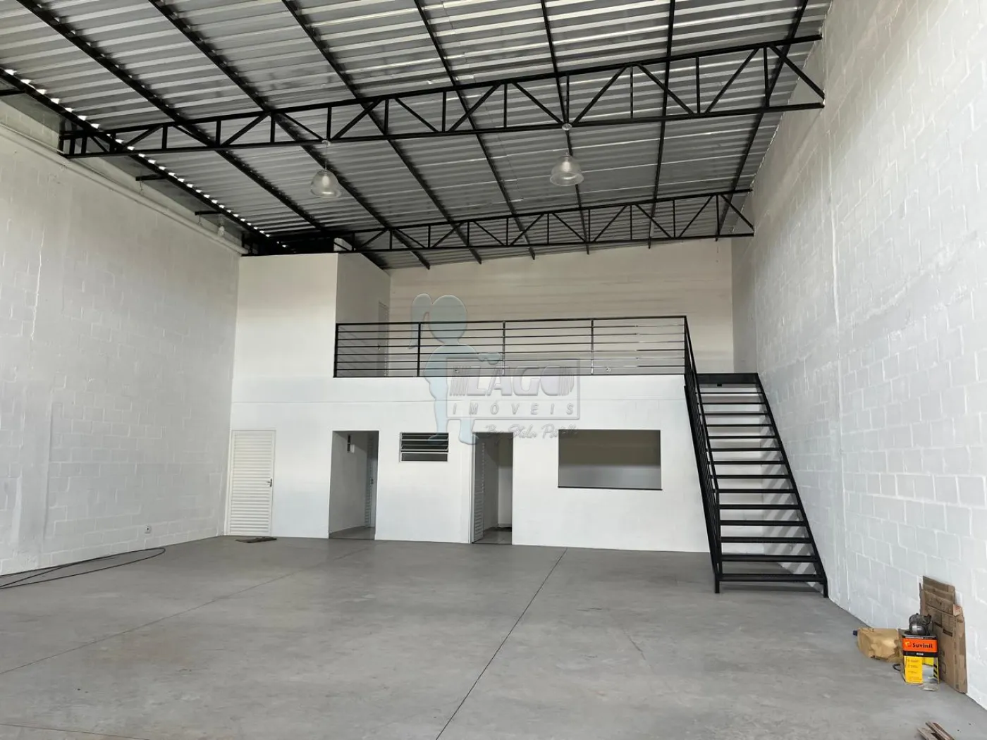 Alugar Comercial padr&atilde;o / Galp&atilde;o - Armaz&eacute;m em Ribeir&atilde;o Preto R$ 7.500,00 - Foto 1