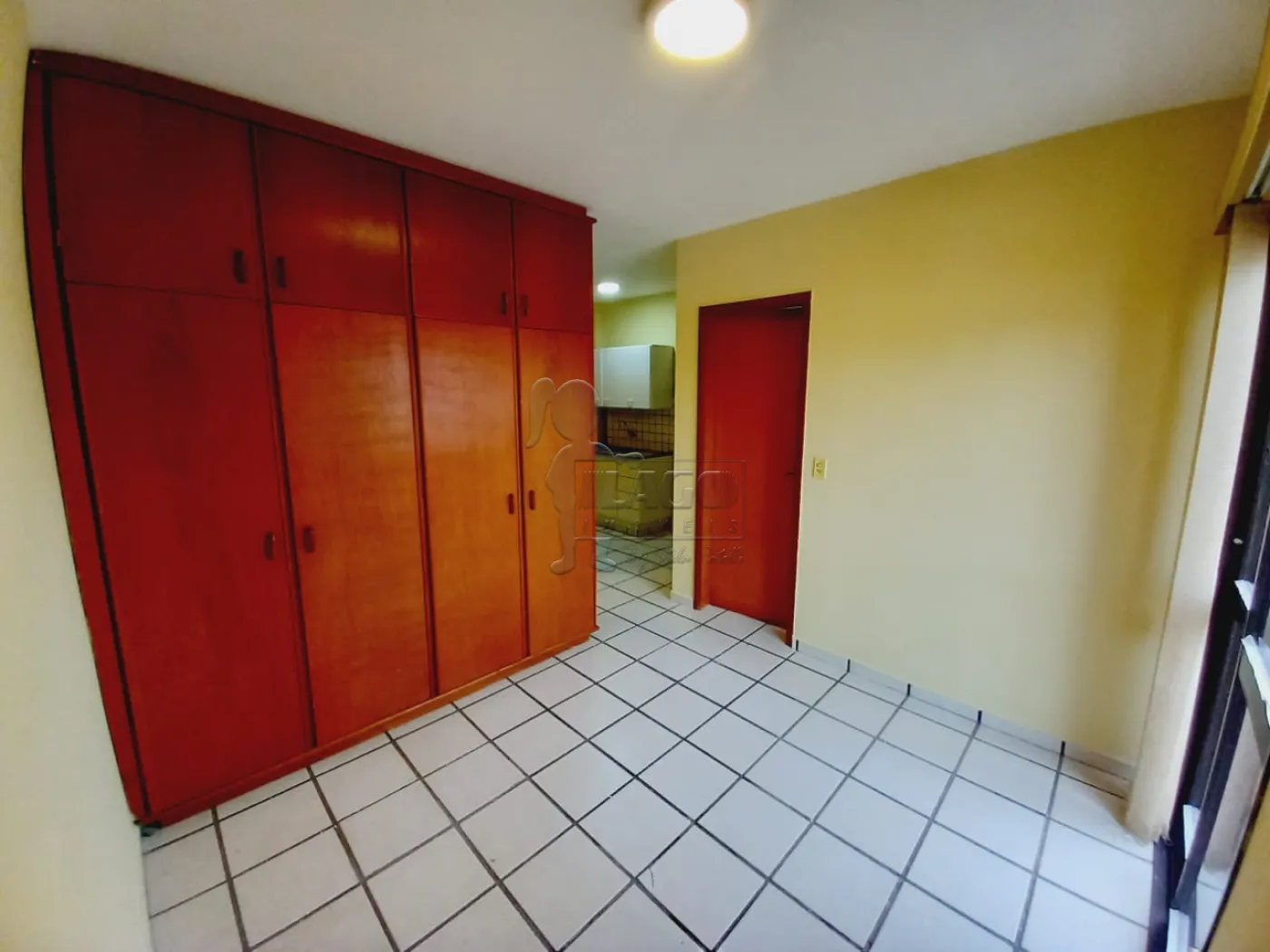 Comprar Apartamento / Kitnet em Ribeir&atilde;o Preto R$ 150.000,00 - Foto 2