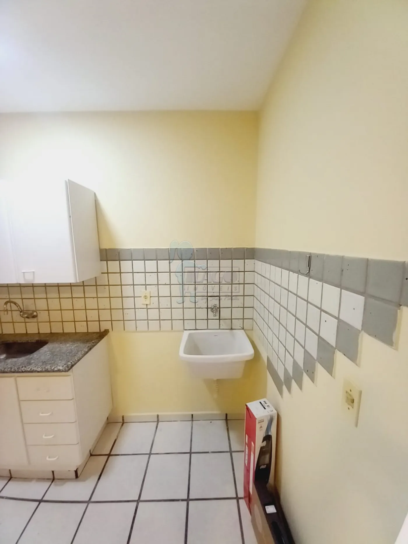 Comprar Apartamento / Kitnet em Ribeir&atilde;o Preto R$ 150.000,00 - Foto 9