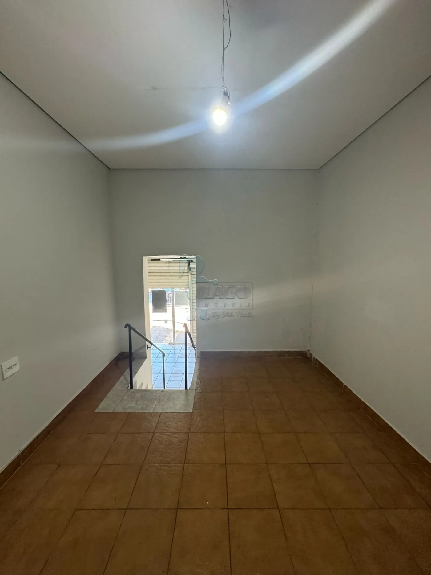 Alugar Comercial padr&atilde;o / Loja em Ribeir&atilde;o Preto R$ 3.630,00 - Foto 3
