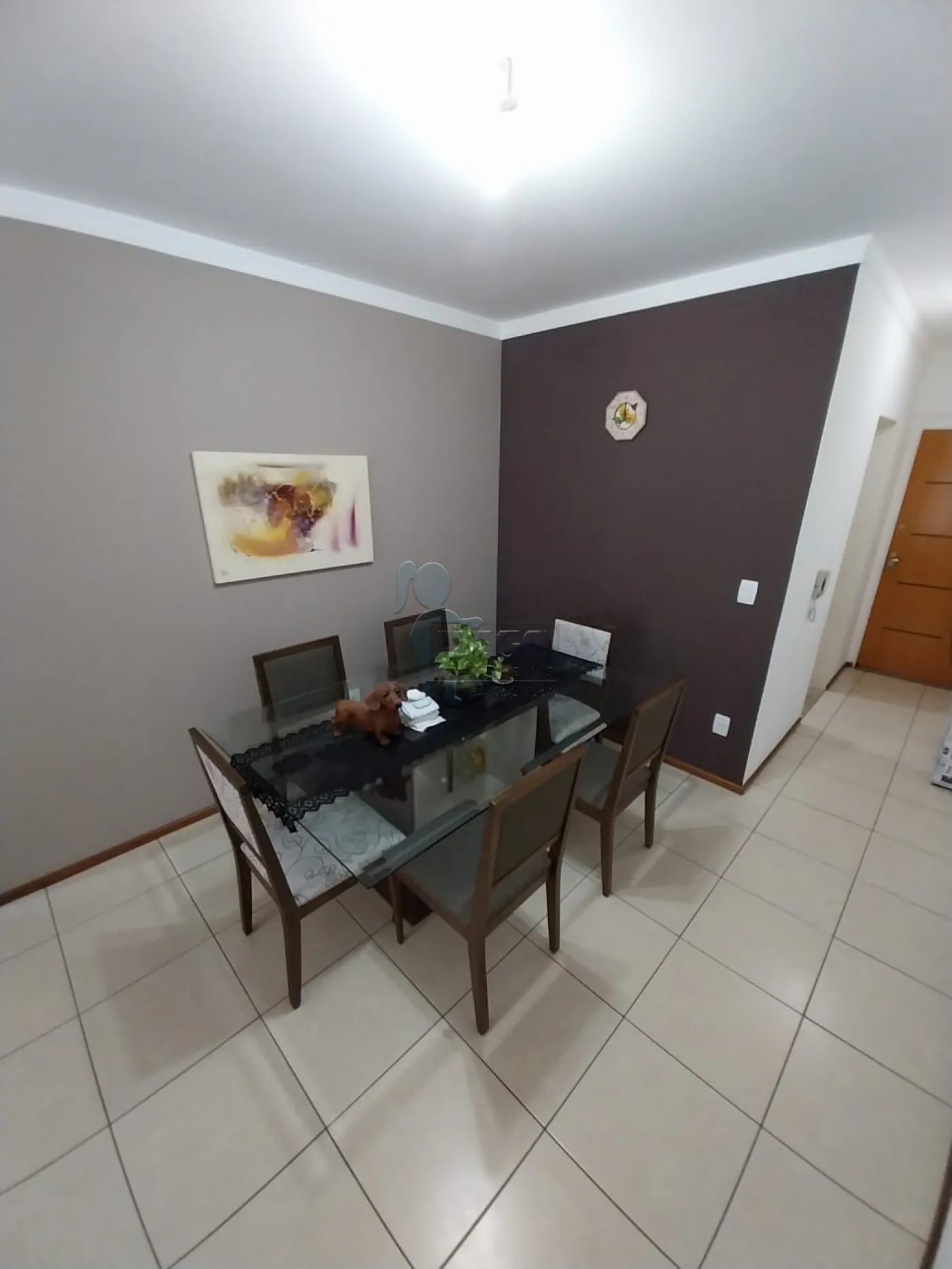 Alugar Apartamento / Padr&atilde;o em Ribeir&atilde;o Preto R$ 1.100,00 - Foto 4