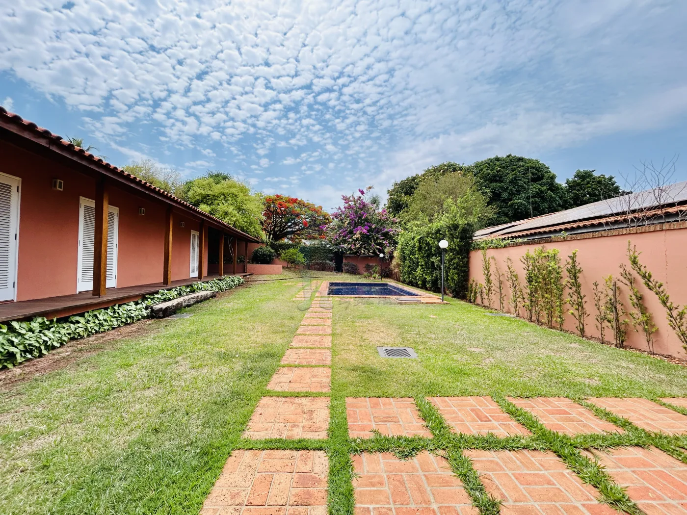 Alugar Casa condom&iacute;nio / Padr&atilde;o em Ribeir&atilde;o Preto R$ 15.990,00 - Foto 2