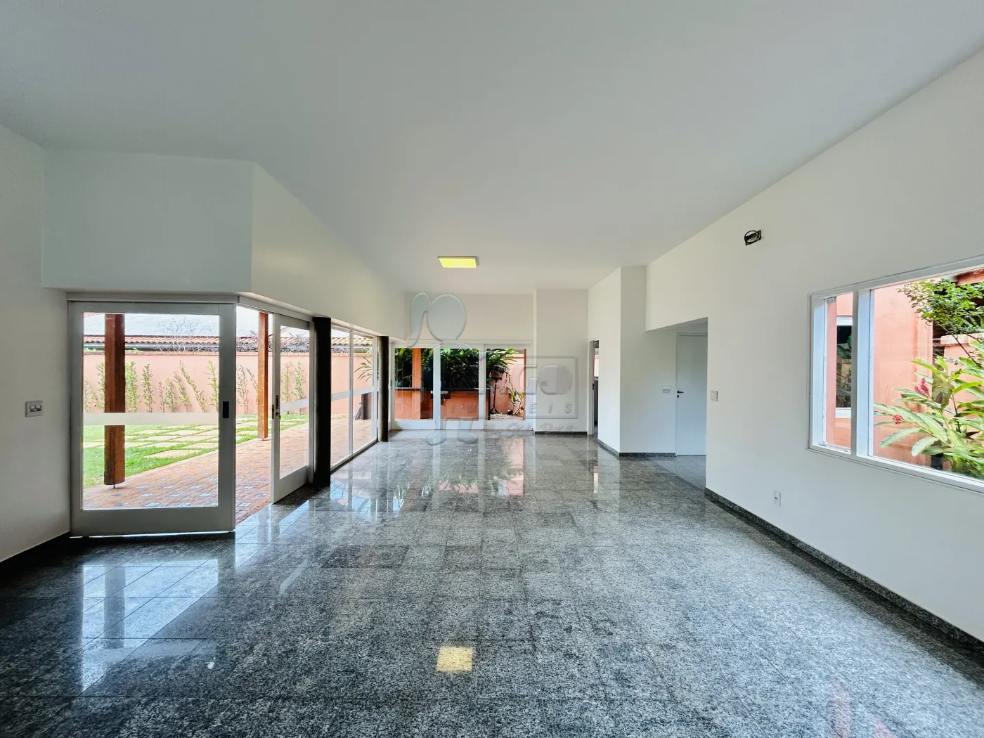 Alugar Casa condom&iacute;nio / Padr&atilde;o em Ribeir&atilde;o Preto R$ 15.990,00 - Foto 19