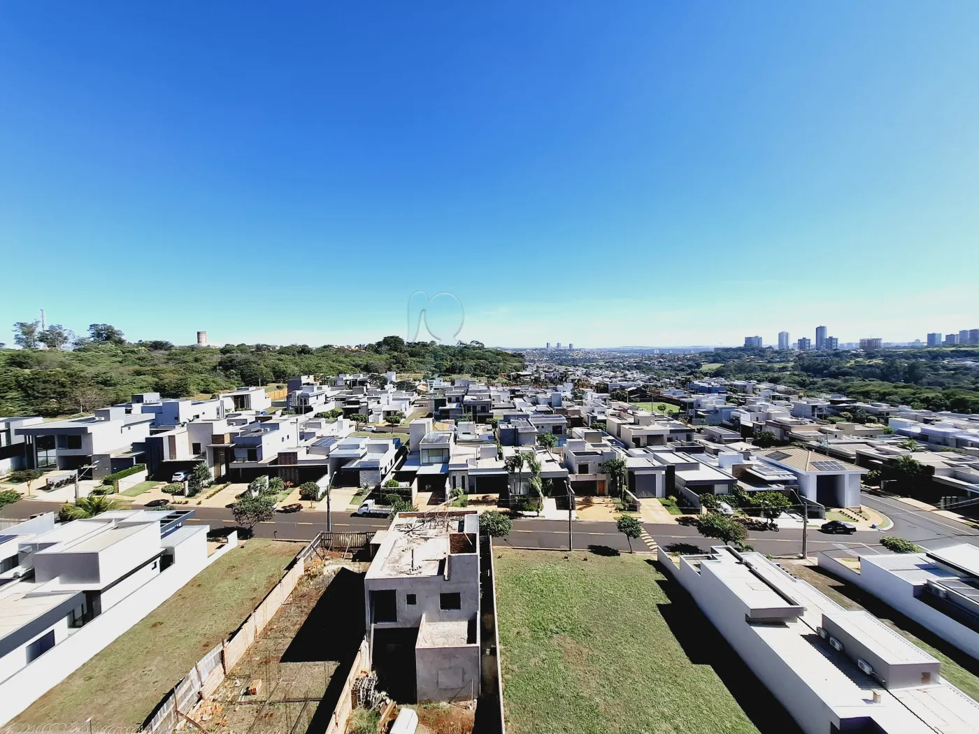 Alugar Apartamento / Padr&atilde;o em Bonfim Paulista R$ 1.400,00 - Foto 14