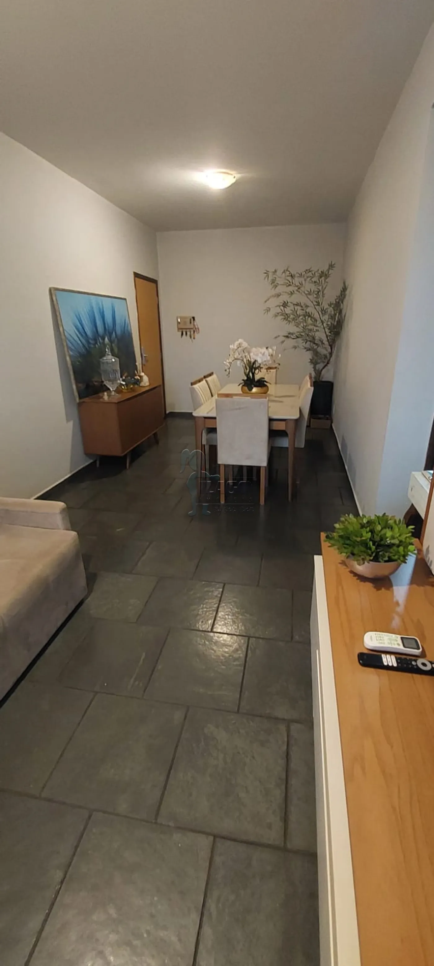 Comprar Apartamento / Padr&atilde;o em Ribeir&atilde;o Preto R$ 269.000,00 - Foto 2