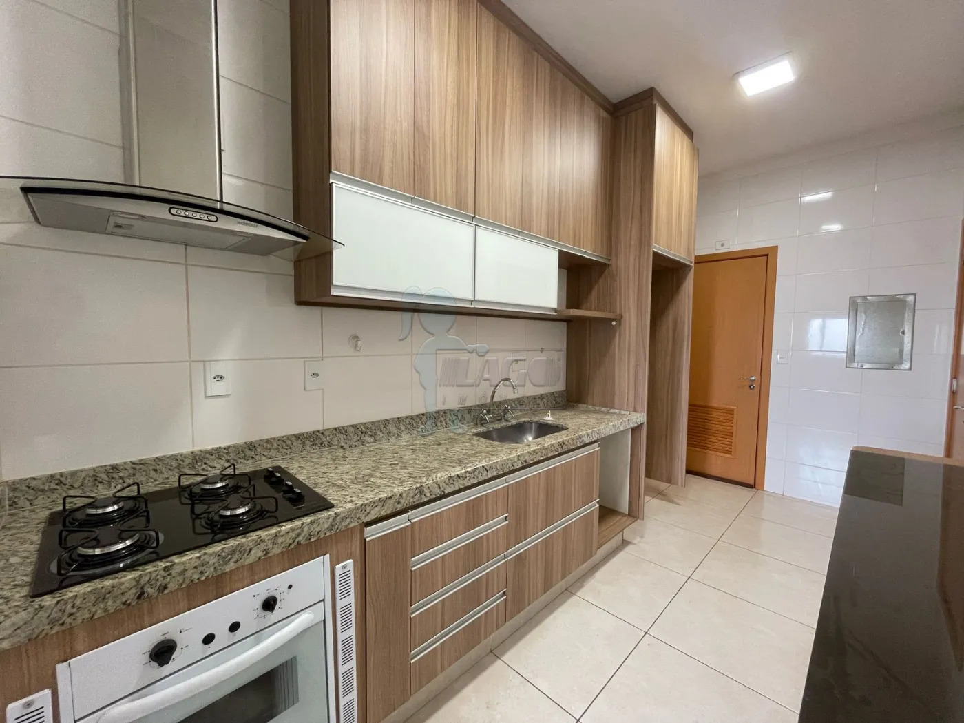 Alugar Apartamento / Padr&atilde;o em Ribeir&atilde;o Preto R$ 3.500,00 - Foto 13