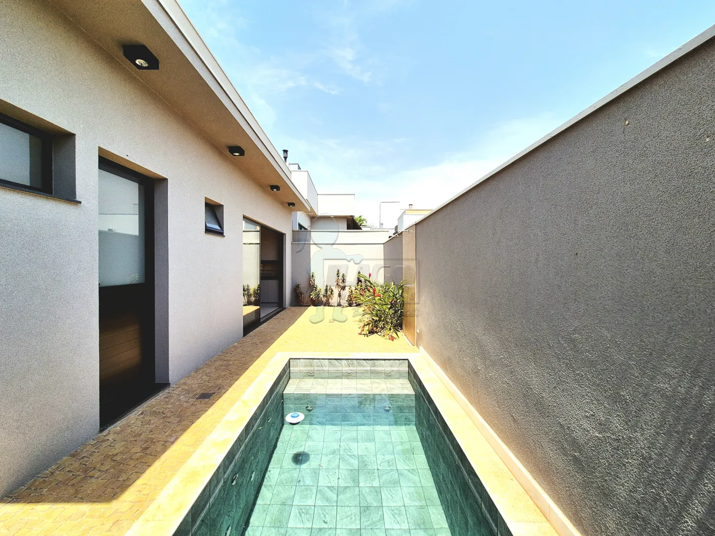 Alugar Casa condom&iacute;nio / Padr&atilde;o em Bonfim Paulista R$ 9.500,00 - Foto 2