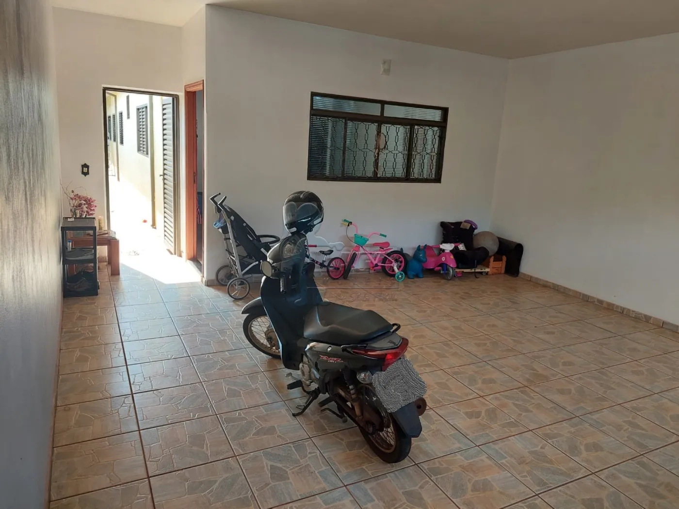 Comprar Casa / Padr&atilde;o em Ribeir&atilde;o Preto R$ 430.000,00 - Foto 1