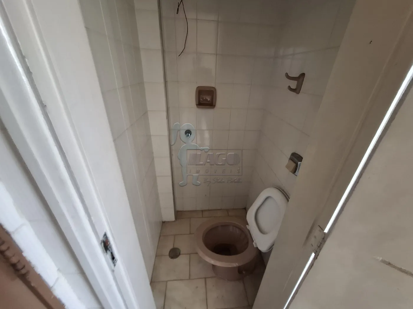 Alugar Apartamento / Padr&atilde;o em Ribeir&atilde;o Preto R$ 1.100,00 - Foto 6