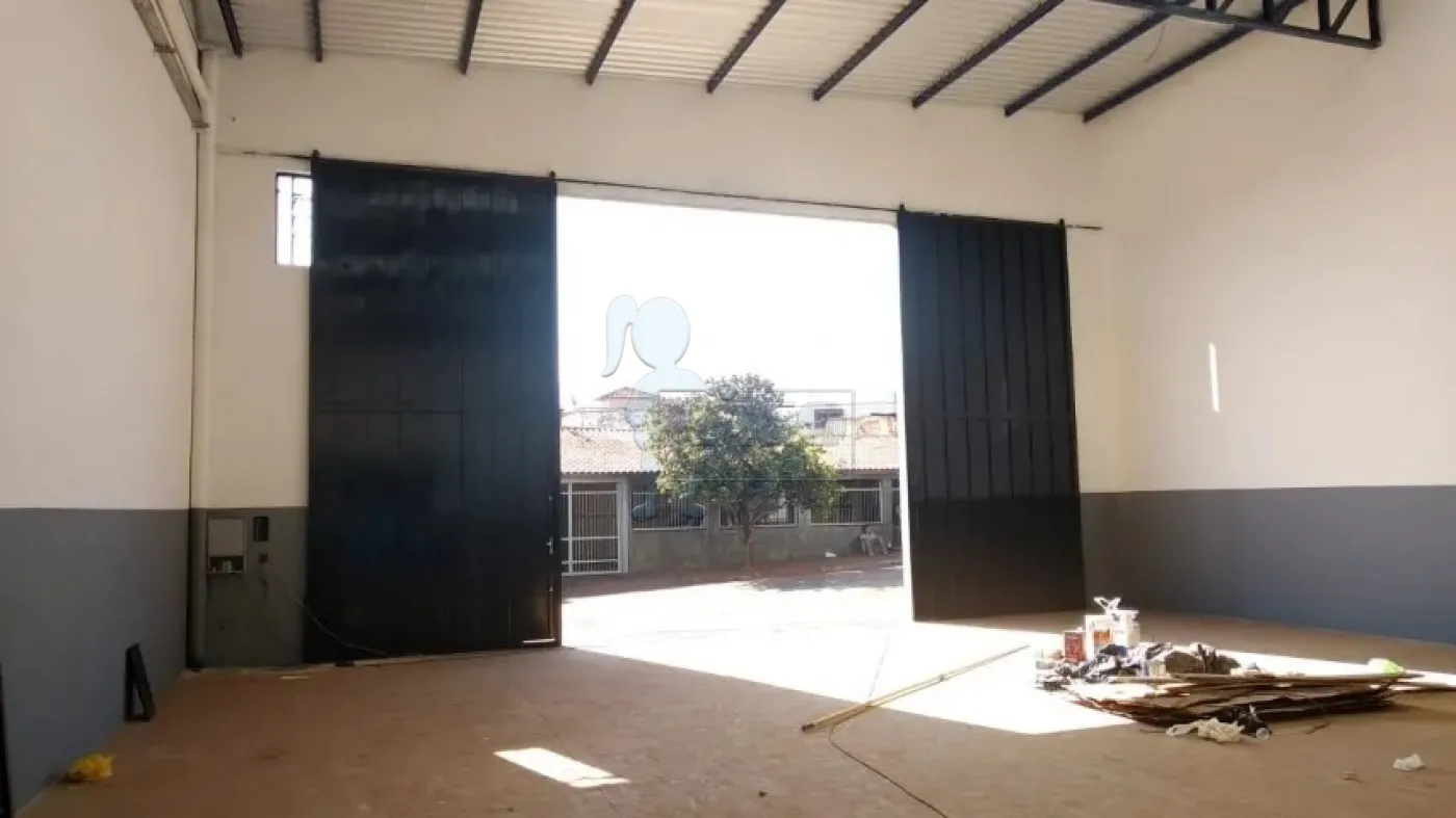Cravinhos comercial padrão Locacao R$ 5.200,00  4 Vagas Area do terreno 300.00m2 Area construida 240.52m2 - foto 2