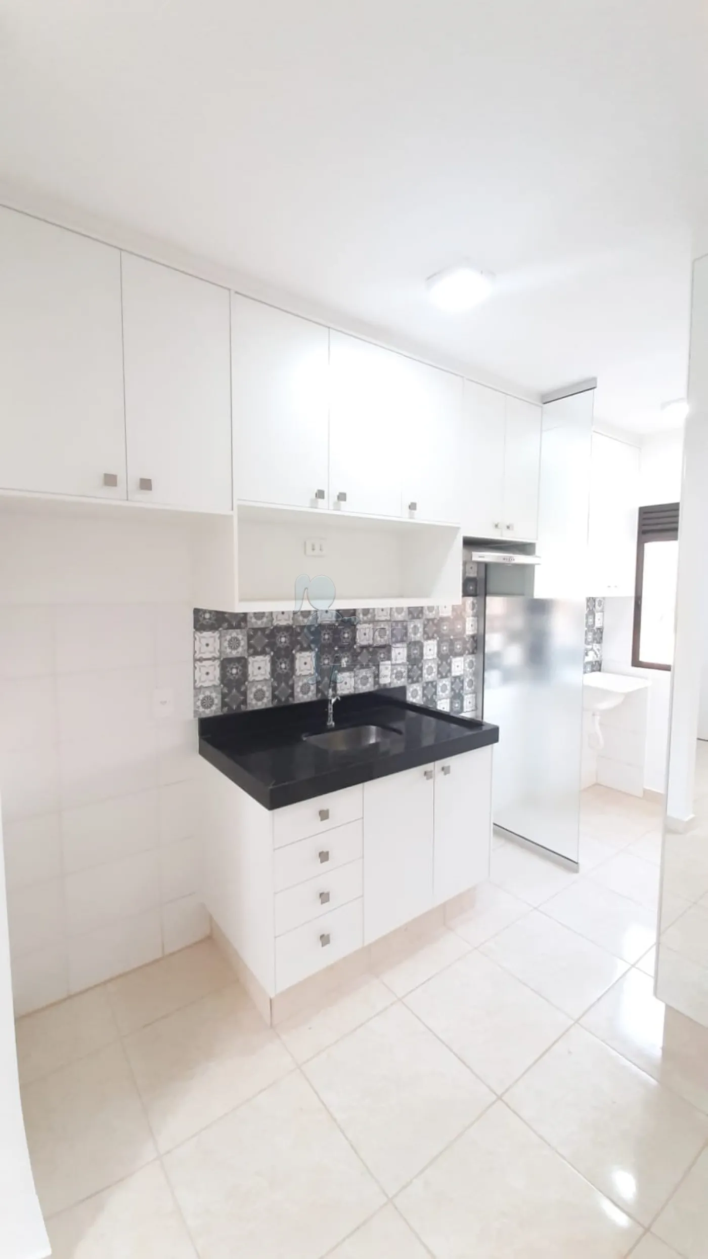 Comprar Apartamento / Padr&atilde;o em Ribeir&atilde;o Preto R$ 180.000,00 - Foto 3