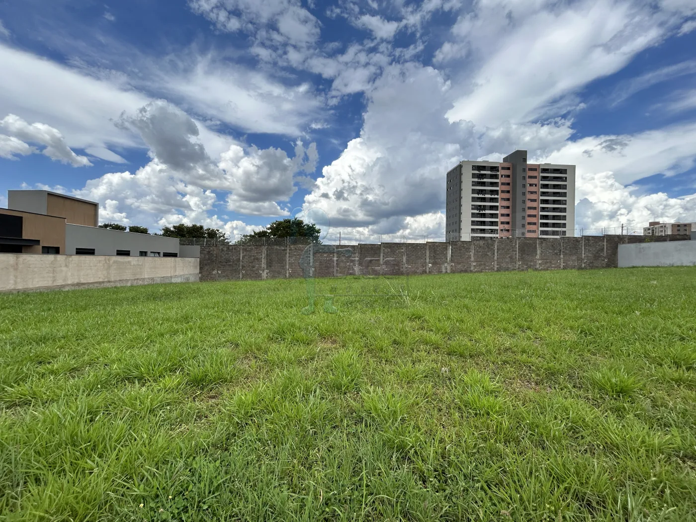 Comprar Terreno / Condom&iacute;nio em Bonfim Paulista R$ 430.000,00 - Foto 1