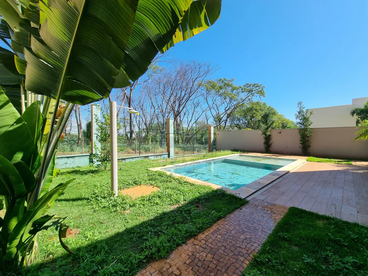 Bonfim Paulista casa condomínio Locacao R$ 15.000,00 Condominio R$1.158,00 4 Dormitorios 3 Suites Area do terreno 487.50m2 Area construida 302.95m2 - foto 5