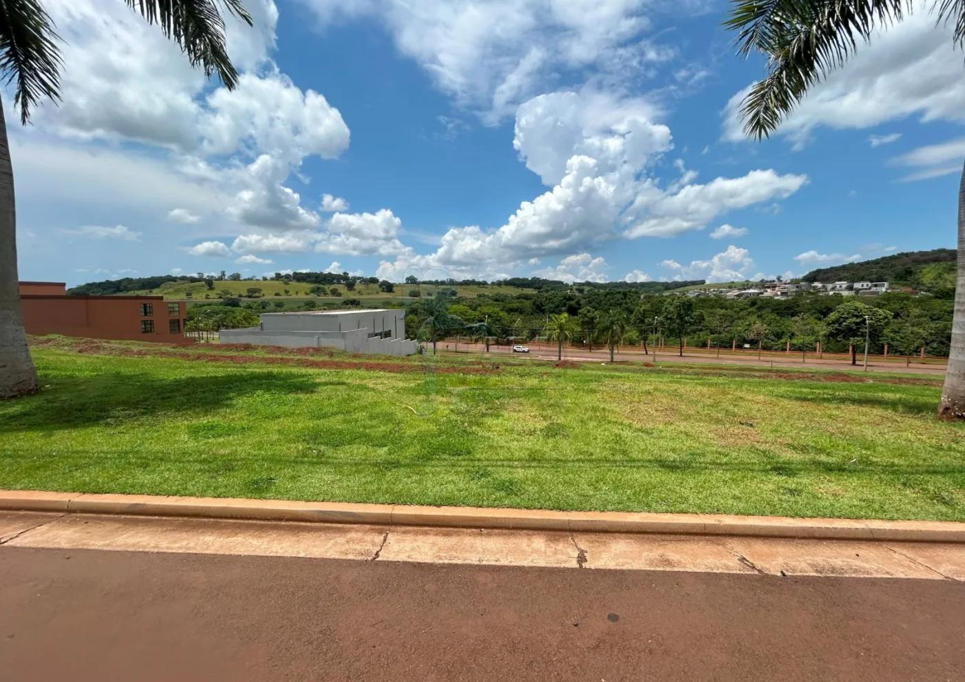 Comprar Terreno / Padr&atilde;o em Bonfim Paulista R$ 1.070.000,00 - Foto 4