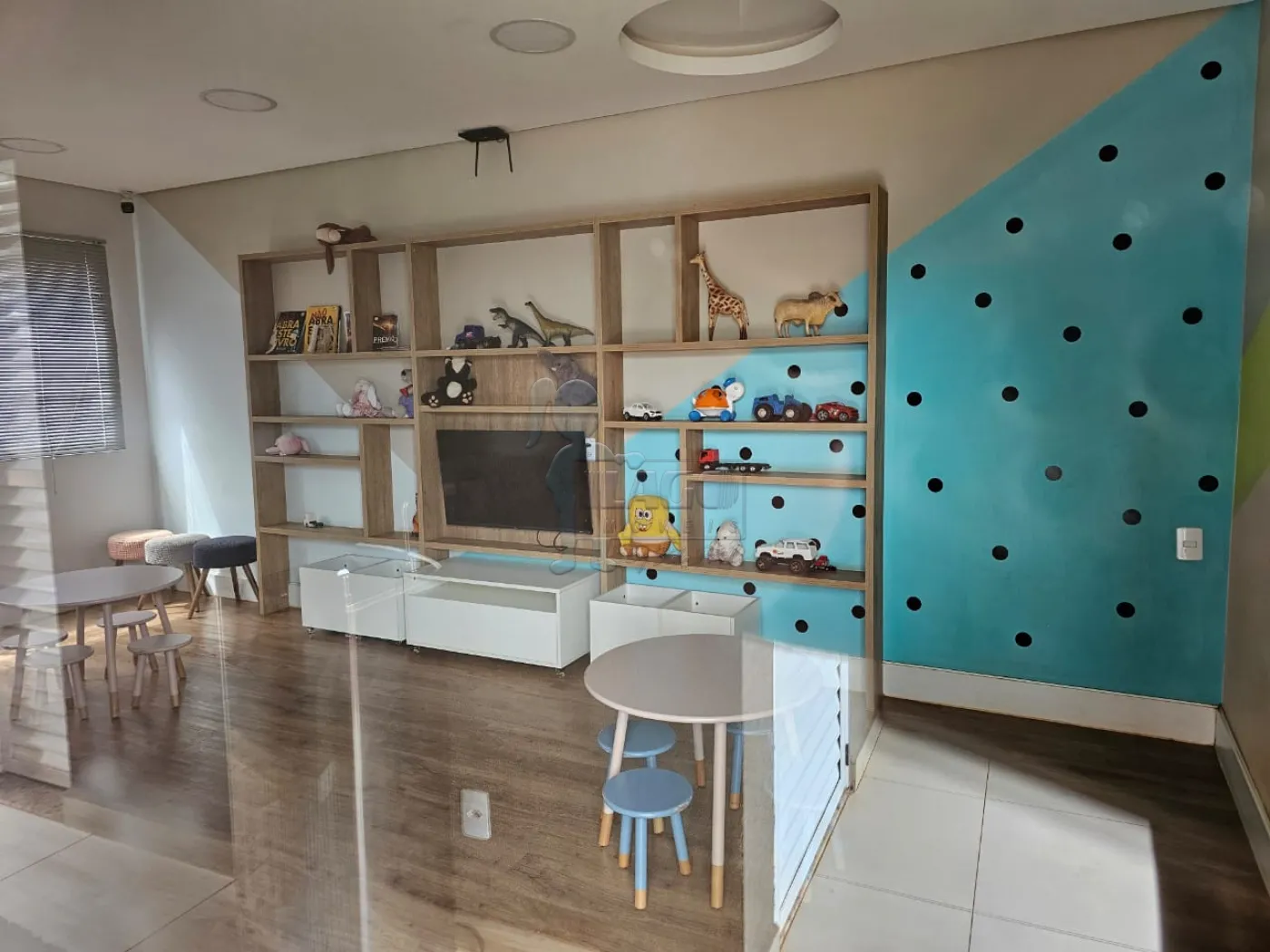 Alugar Apartamento / Padr&atilde;o em Ribeir&atilde;o Preto R$ 850,00 - Foto 8