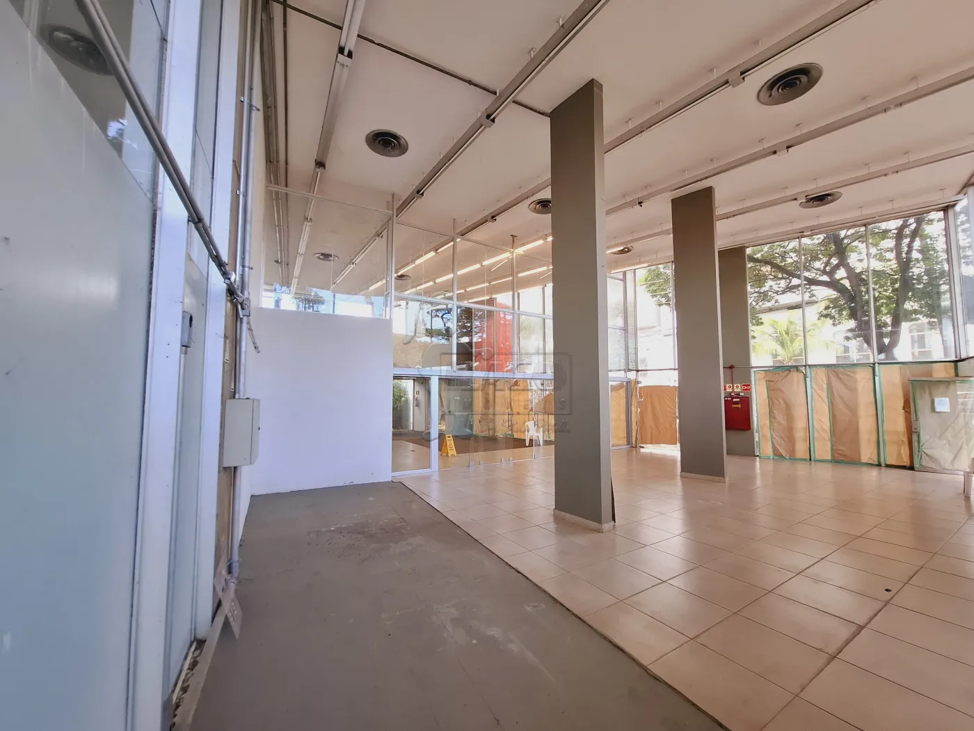 Alugar Comercial padr&atilde;o / Loja em Ribeir&atilde;o Preto R$ 35.000,00 - Foto 7