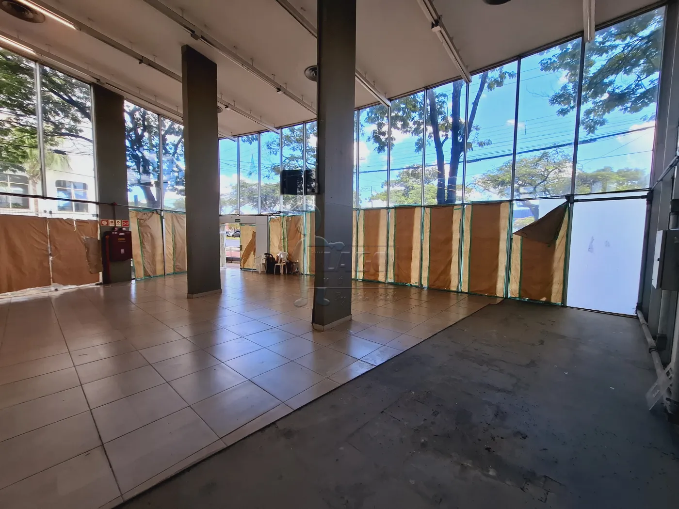 Alugar Comercial padr&atilde;o / Loja em Ribeir&atilde;o Preto R$ 35.000,00 - Foto 6