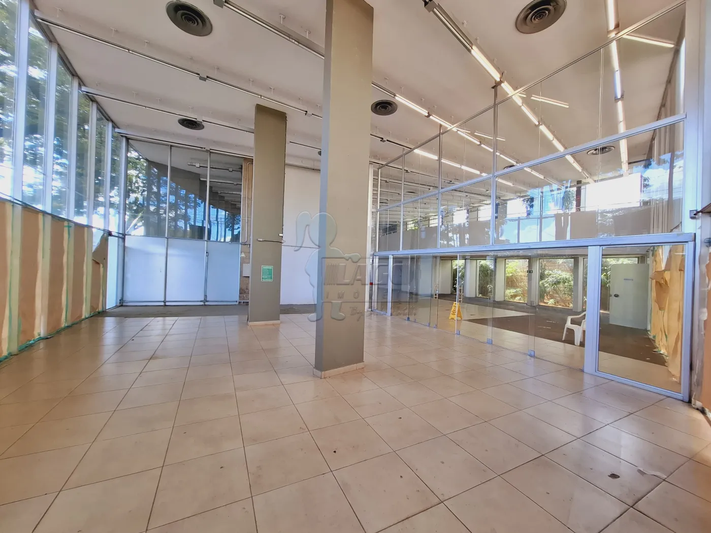 Alugar Comercial padr&atilde;o / Loja em Ribeir&atilde;o Preto R$ 35.000,00 - Foto 3