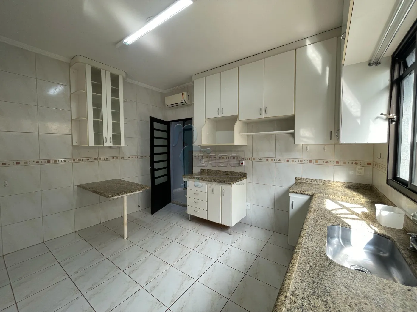 Alugar Casa condom&iacute;nio / Padr&atilde;o em Ribeir&atilde;o Preto R$ 4.500,00 - Foto 11