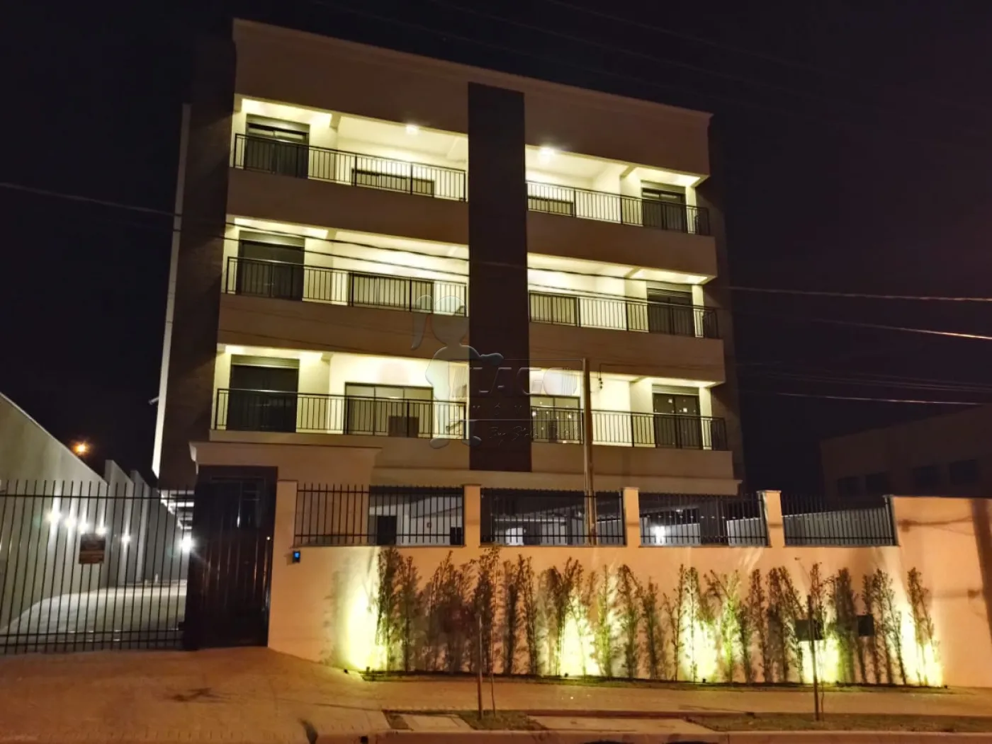 Alugar Apartamento / Padr&atilde;o em Bonfim Paulista R$ 3.500,00 - Foto 15