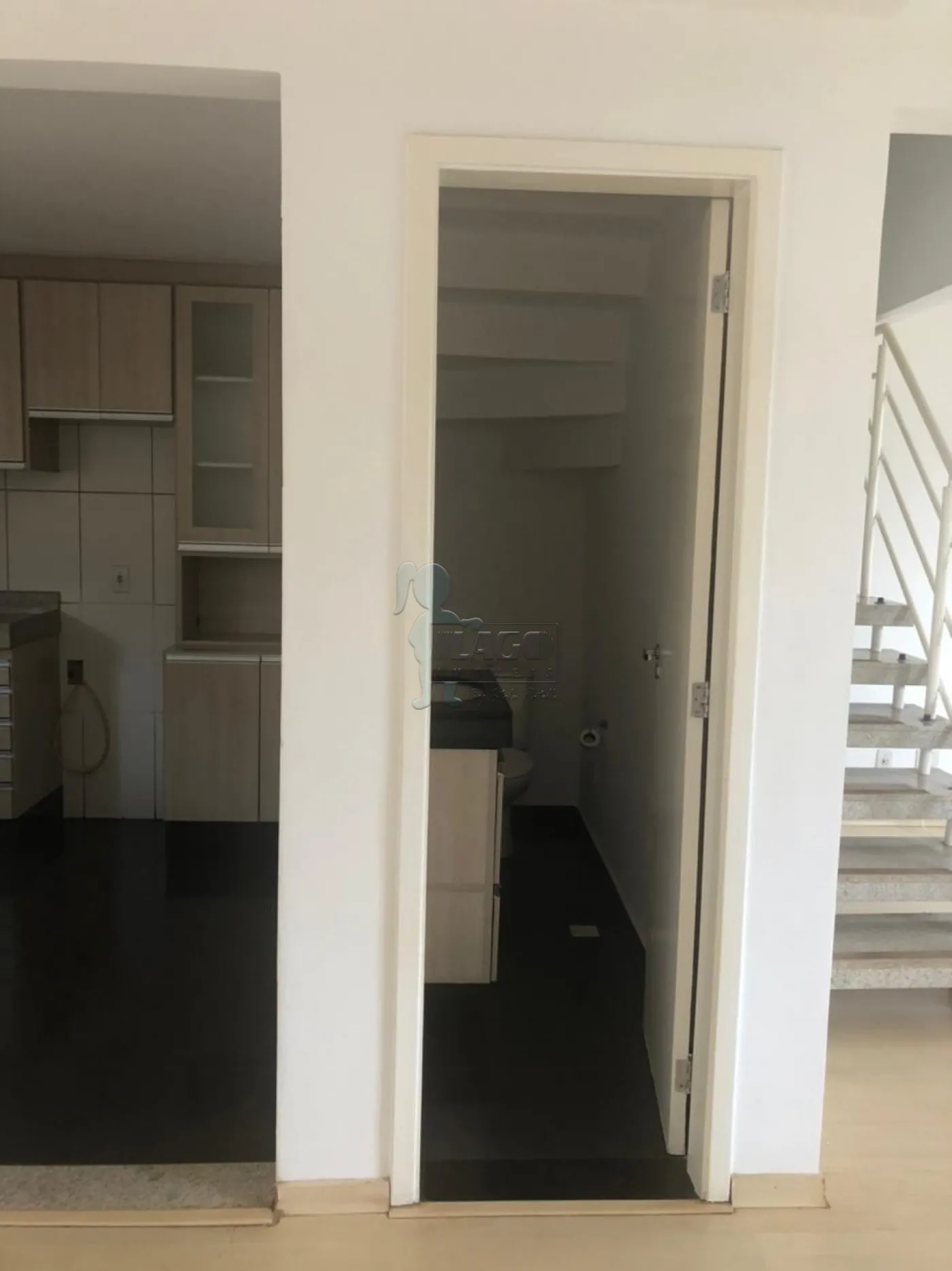Comprar Casa condom&iacute;nio / Sobrado em Ribeir&atilde;o Preto R$ 650.000,00 - Foto 8