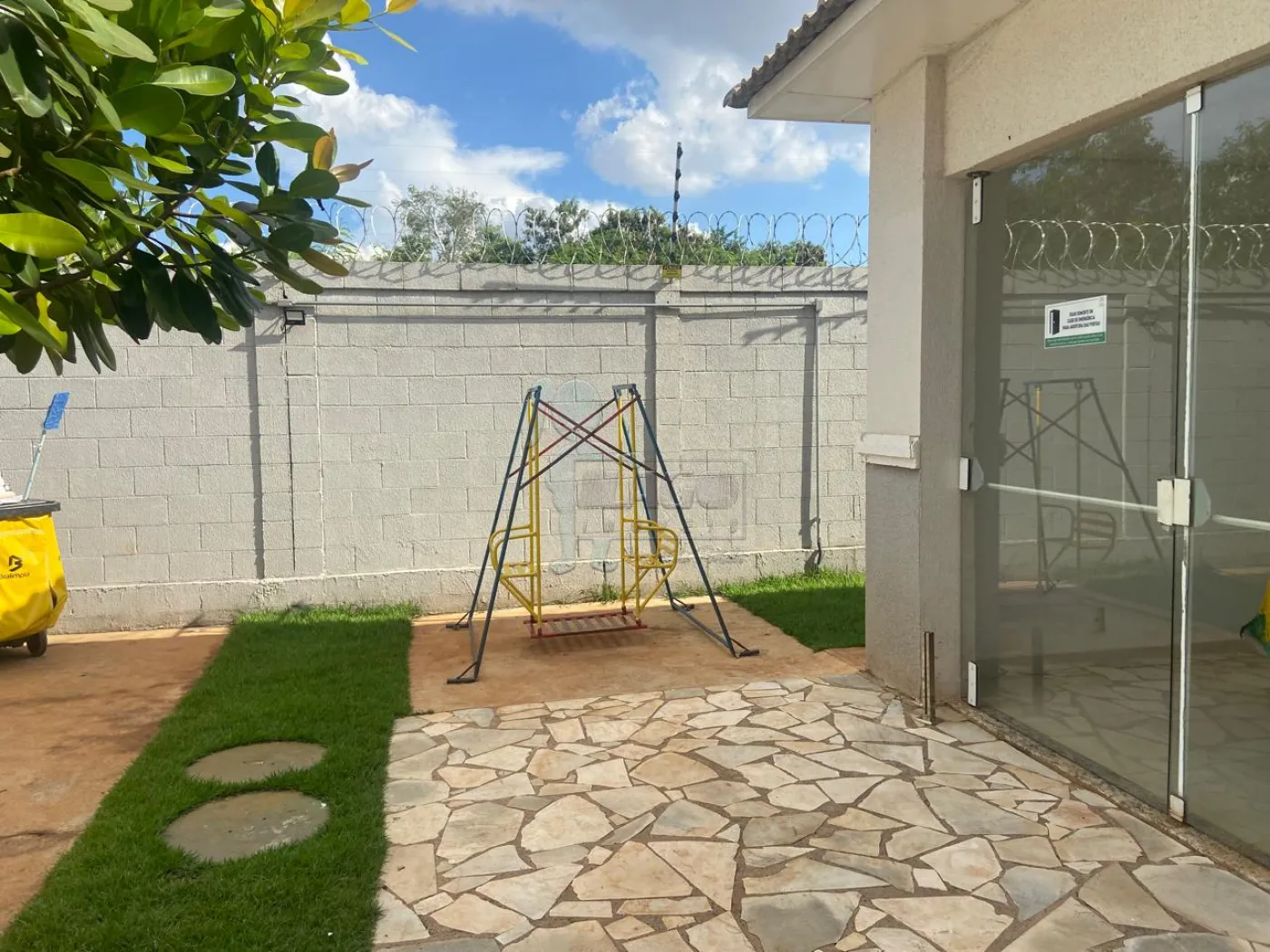 Comprar Apartamento / Padr&atilde;o em Ribeir&atilde;o Preto R$ 185.000,00 - Foto 39