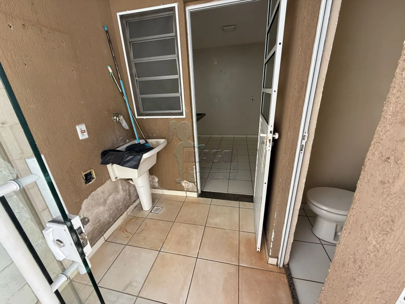 Alugar Casa condom&iacute;nio / Sobrado em Ribeir&atilde;o Preto R$ 3.000,00 - Foto 5