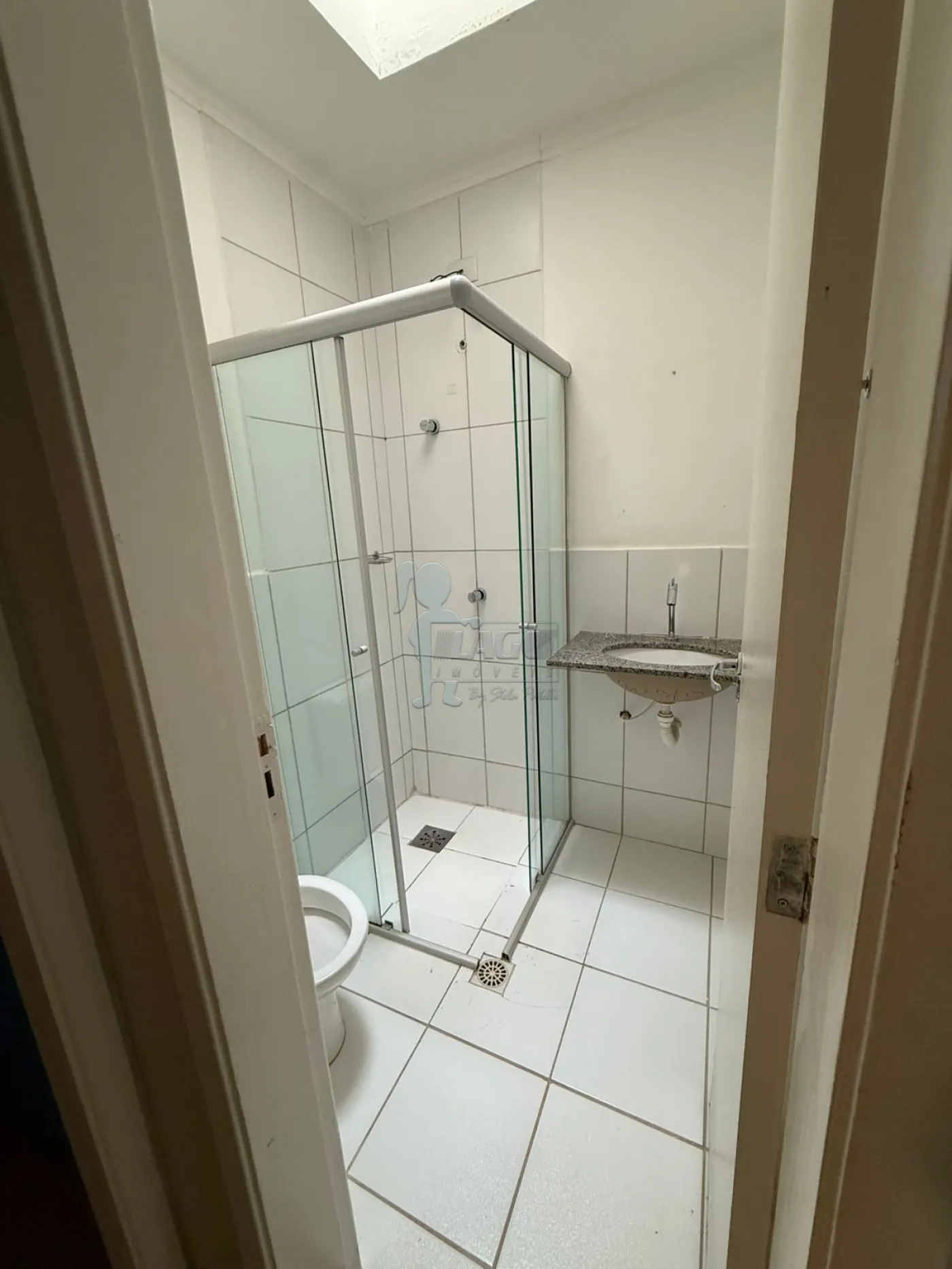 Alugar Casa condom&iacute;nio / Sobrado em Ribeir&atilde;o Preto R$ 3.000,00 - Foto 24