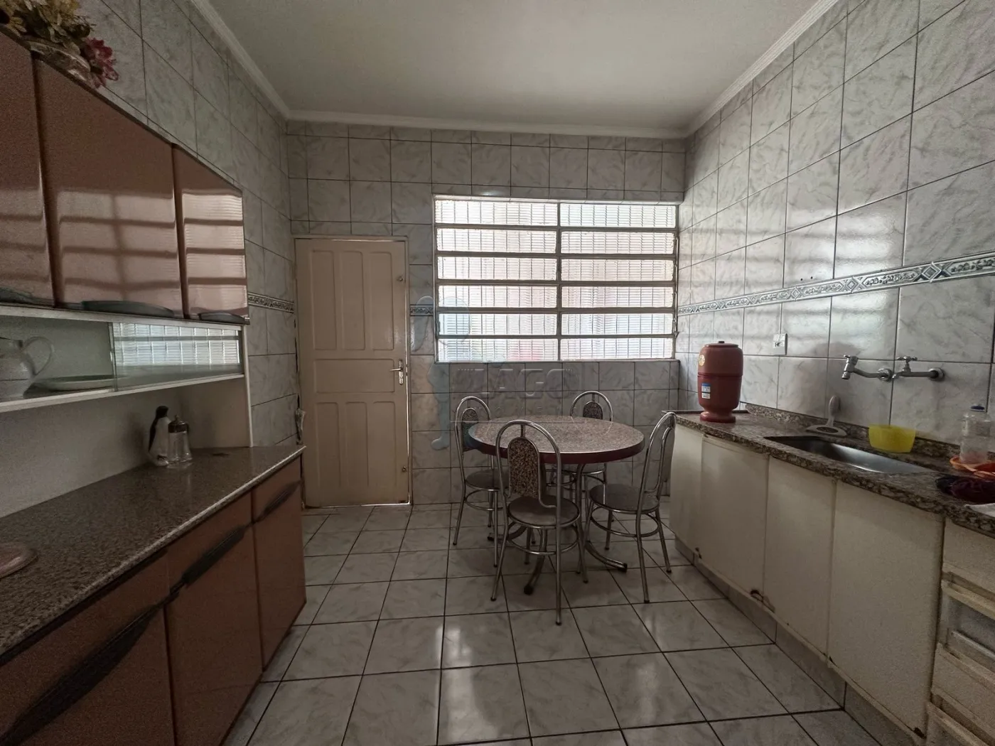 Comprar Casa / Padr&atilde;o em Ribeir&atilde;o Preto R$ 320.000,00 - Foto 4