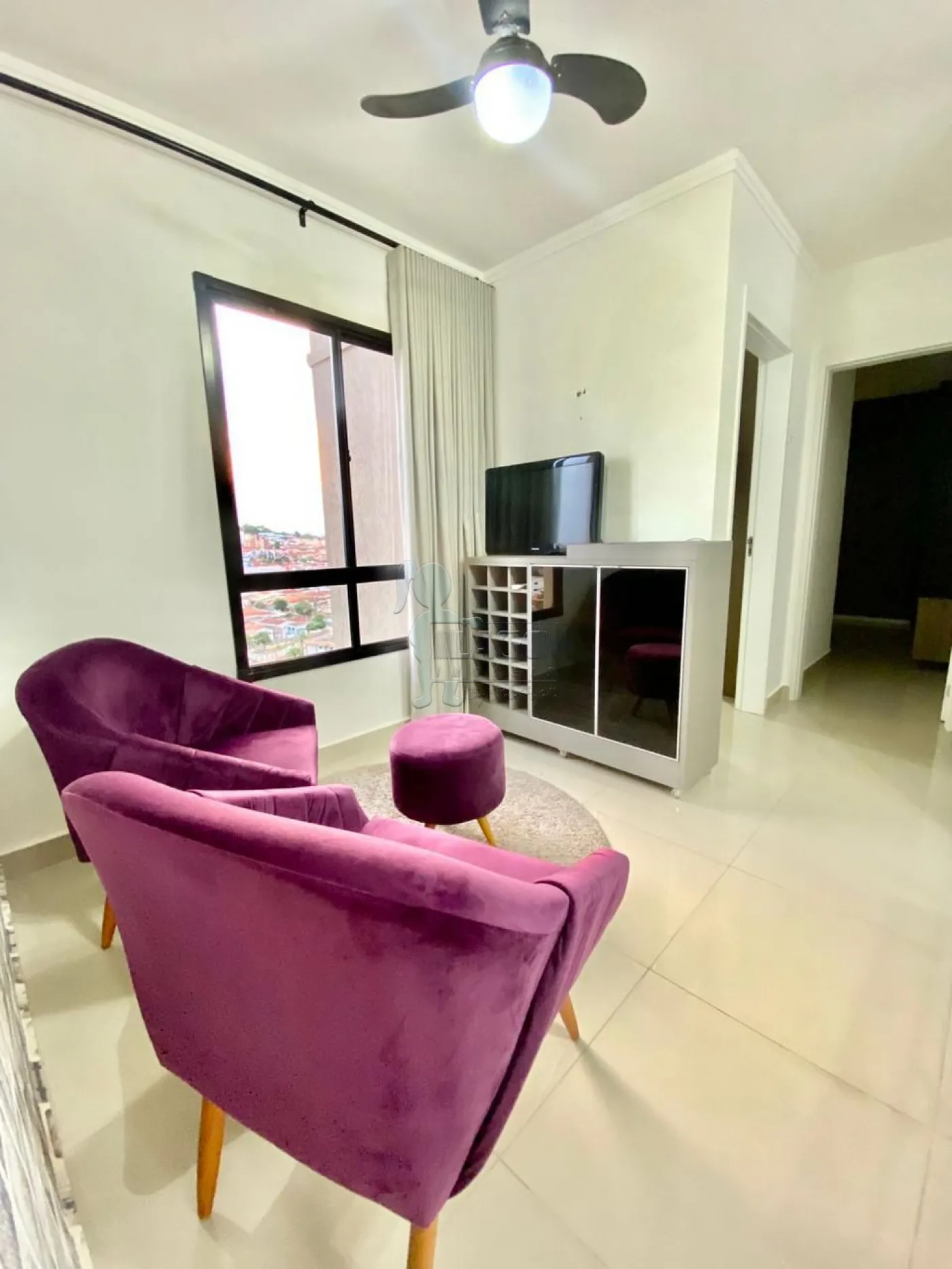 Comprar Apartamento / Padr&atilde;o em Ribeir&atilde;o Preto - Foto 3