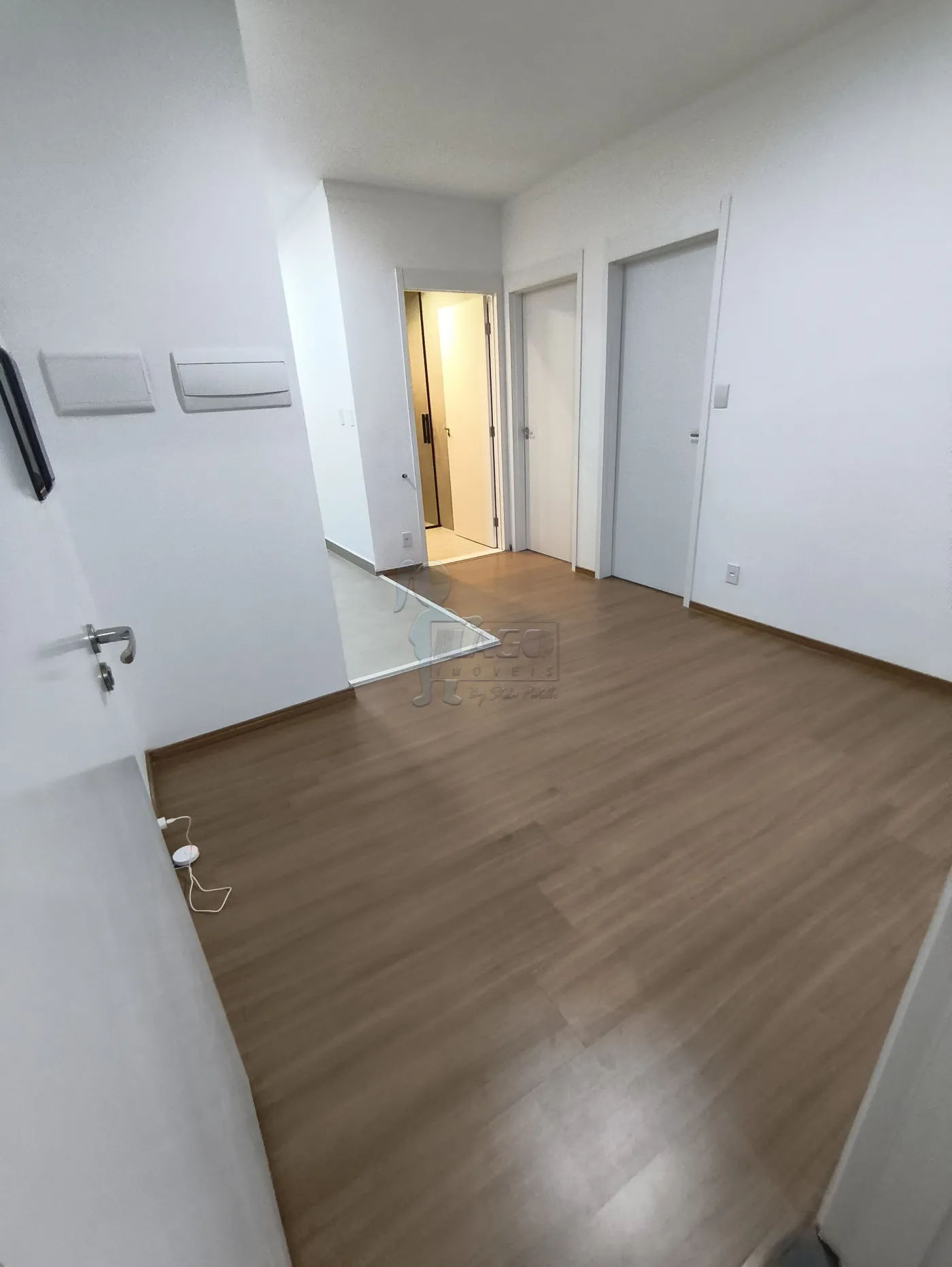Alugar Apartamento / Padr&atilde;o em Bonfim Paulista R$ 1.200,00 - Foto 1