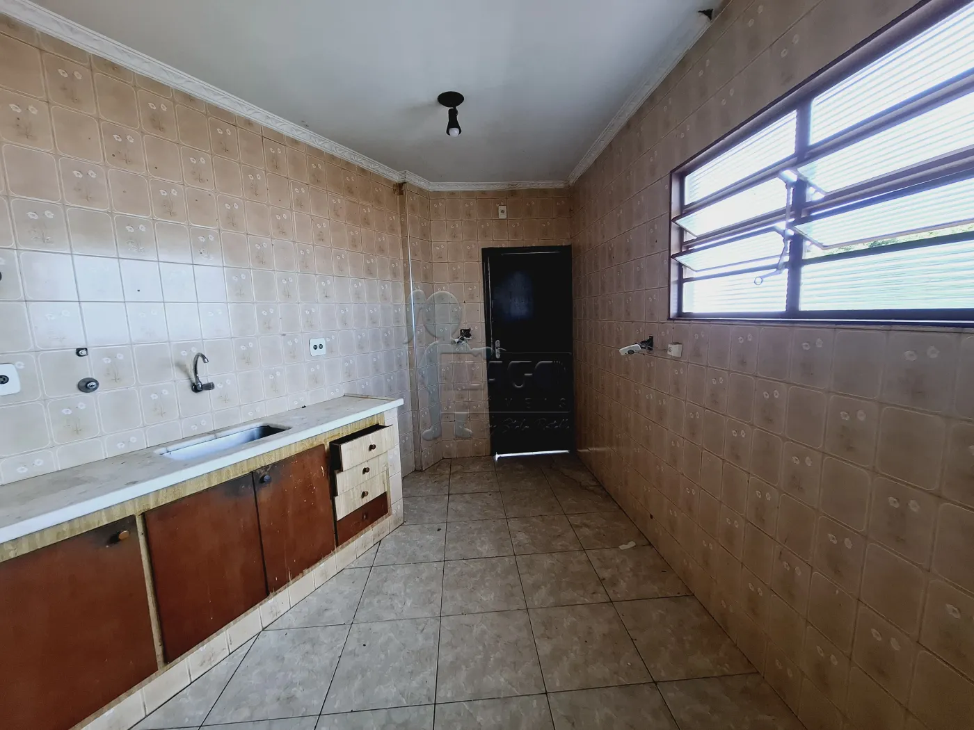 Alugar Comercial padr&atilde;o / Pr&eacute;dio em Ribeir&atilde;o Preto R$ 5.500,00 - Foto 4