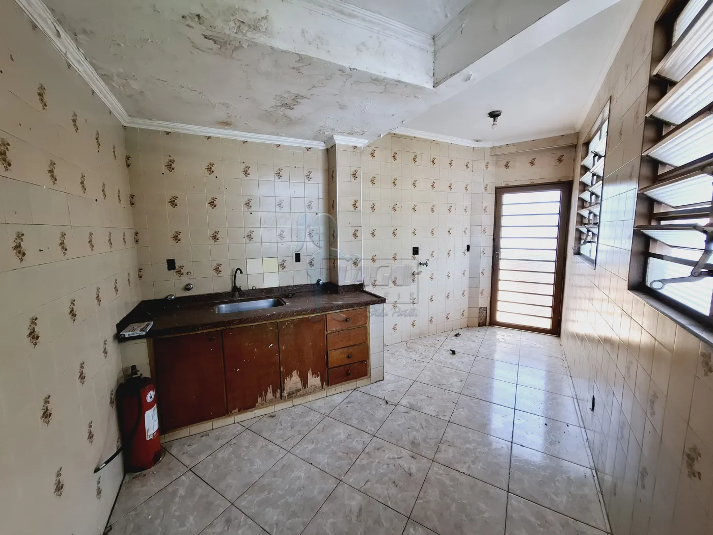 Alugar Comercial padr&atilde;o / Pr&eacute;dio em Ribeir&atilde;o Preto R$ 5.500,00 - Foto 26