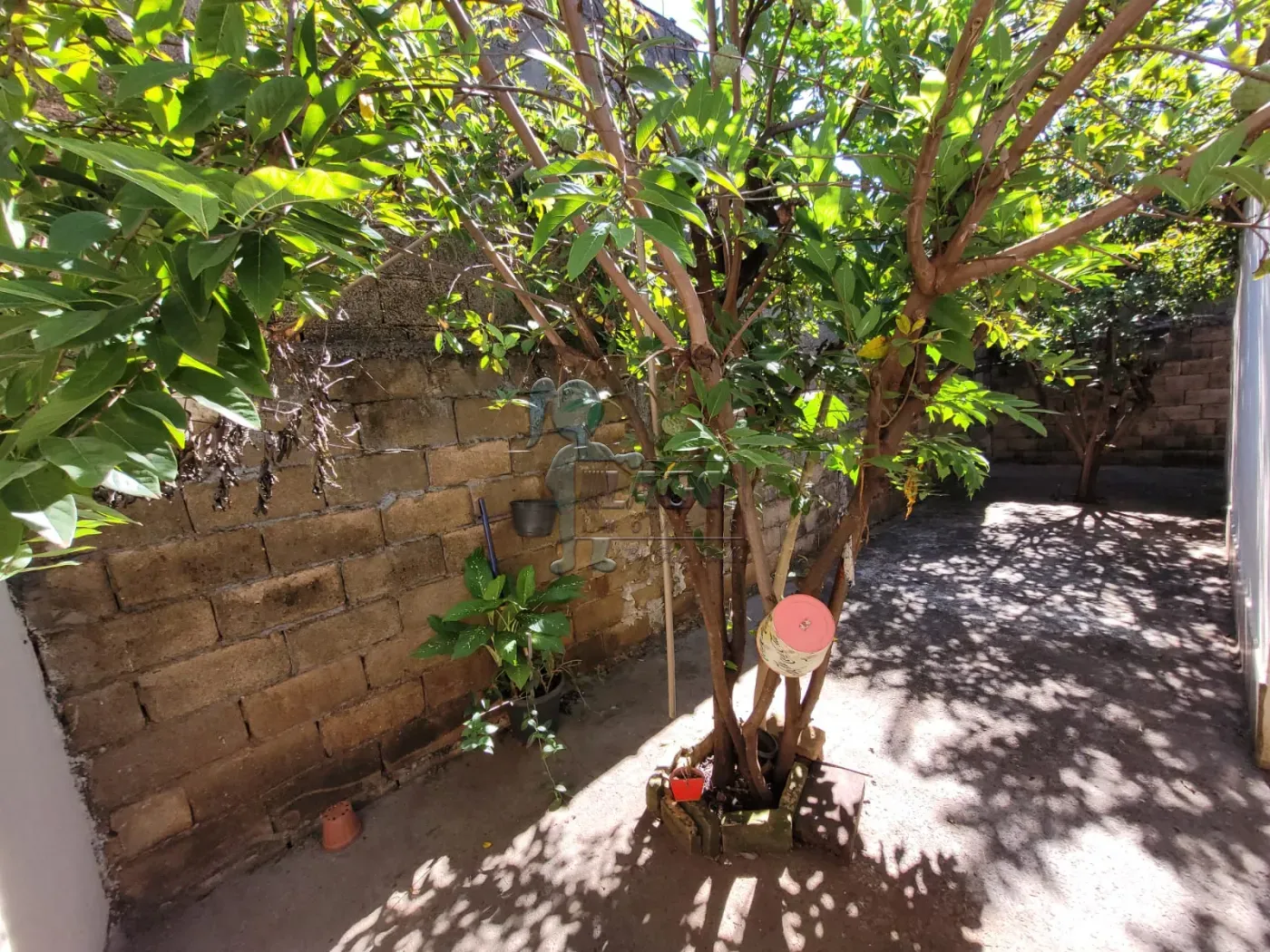 Alugar Casa / Padr&atilde;o em Ribeir&atilde;o Preto R$ 1.900,00 - Foto 21