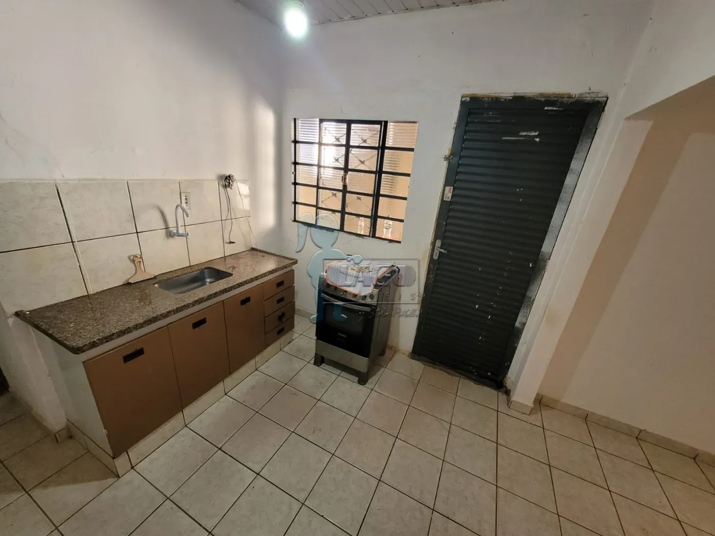 Alugar Casa / Padr&atilde;o em Ribeir&atilde;o Preto R$ 1.900,00 - Foto 8