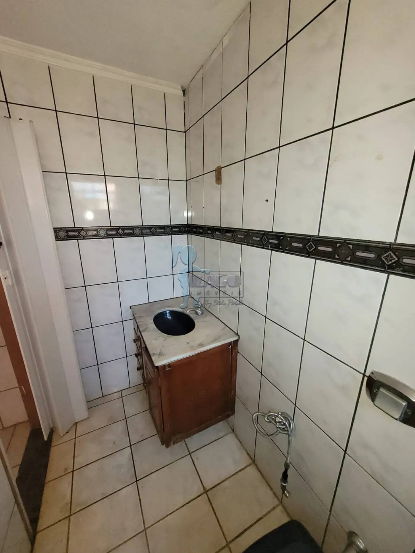 Alugar Casa / Padr&atilde;o em Ribeir&atilde;o Preto R$ 1.900,00 - Foto 30