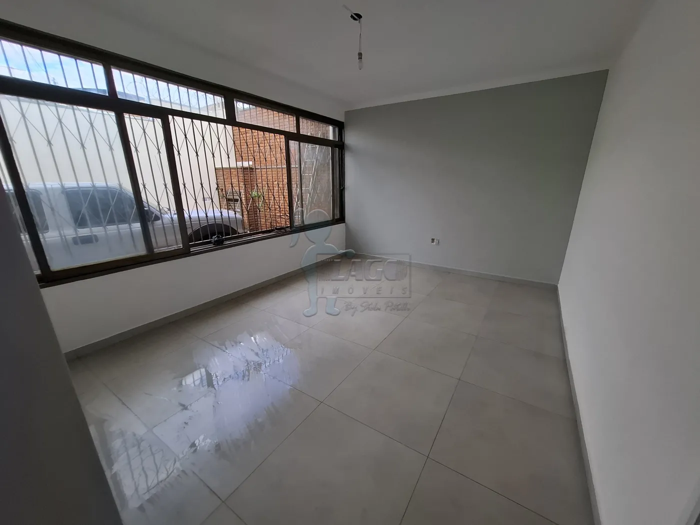 Alugar Casa / Padr&atilde;o em Ribeir&atilde;o Preto R$ 2.600,00 - Foto 1
