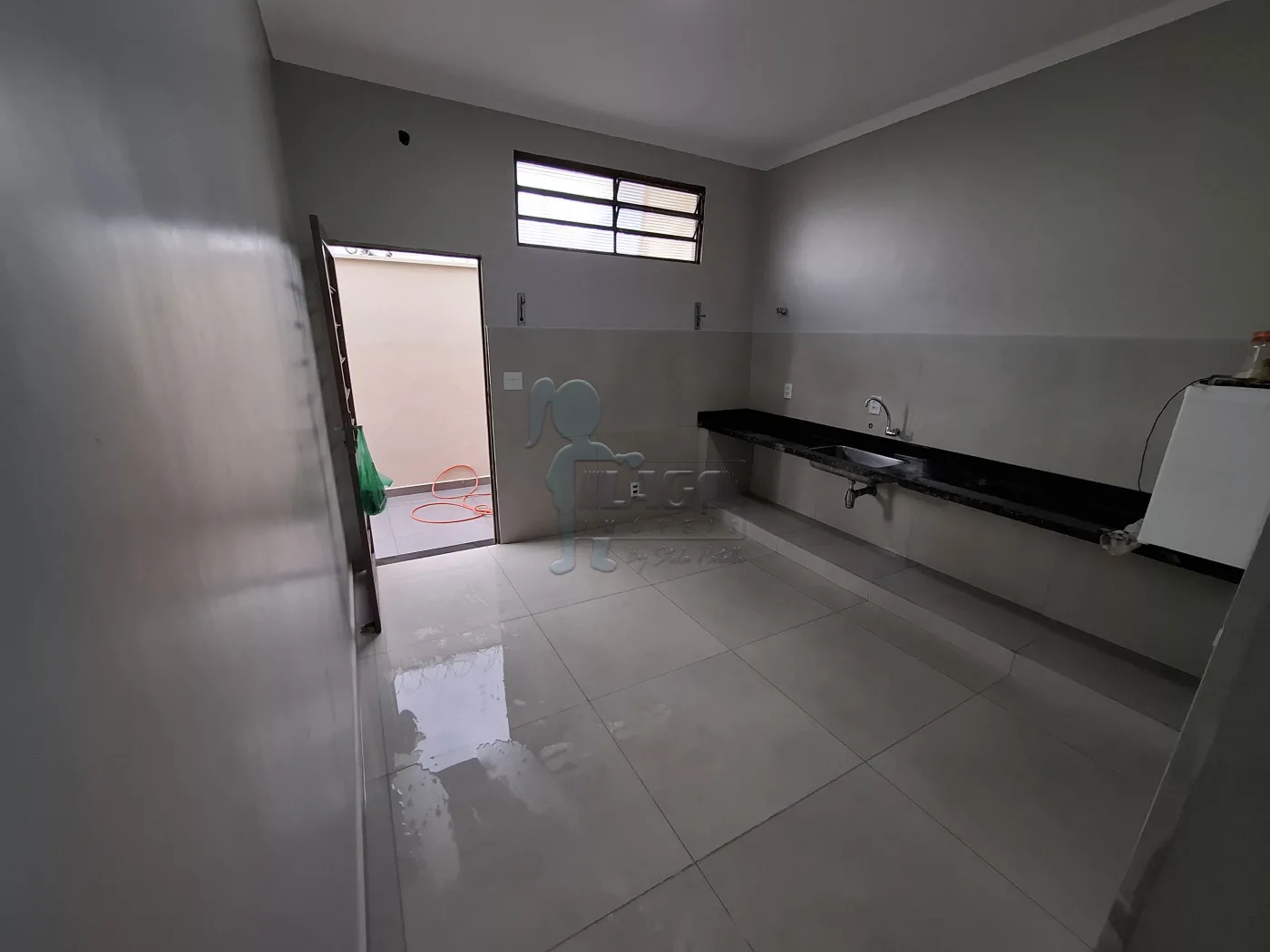 Alugar Casa / Padr&atilde;o em Ribeir&atilde;o Preto R$ 2.600,00 - Foto 5